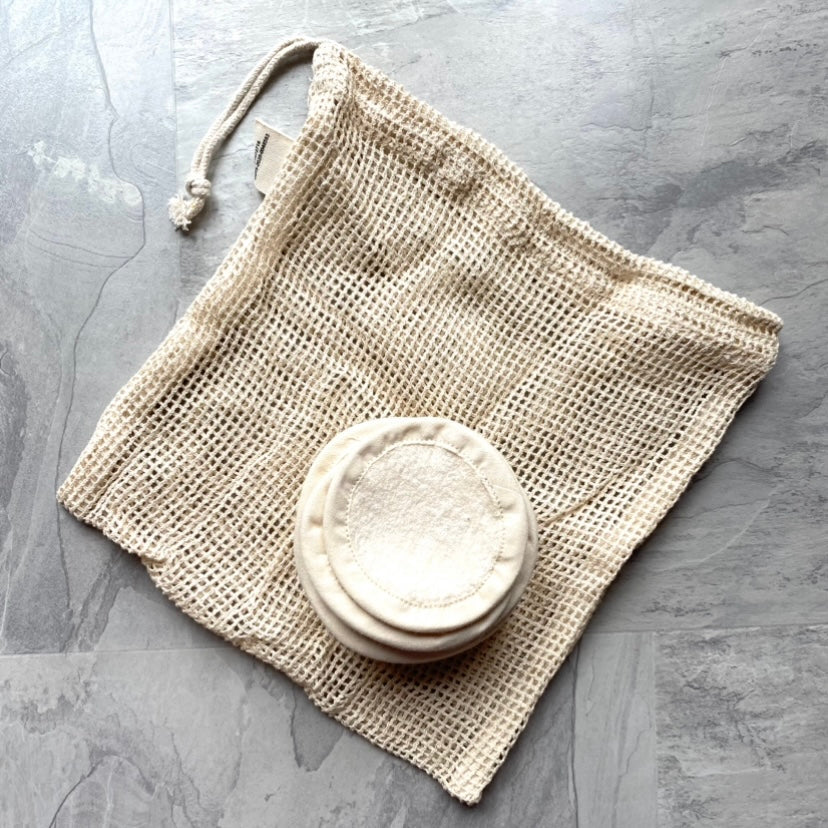 Organic Cotton Make-up Rounds x10 with Mesh Bag
